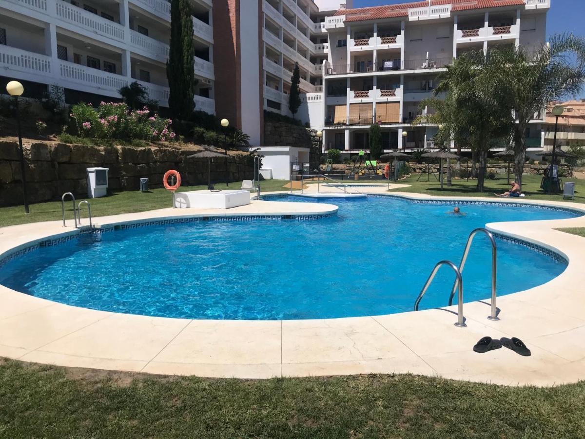 Casa Del Sol Apartment มานิลบา ภายนอก รูปภาพ